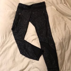 Lululemon 7/8 yoga pants